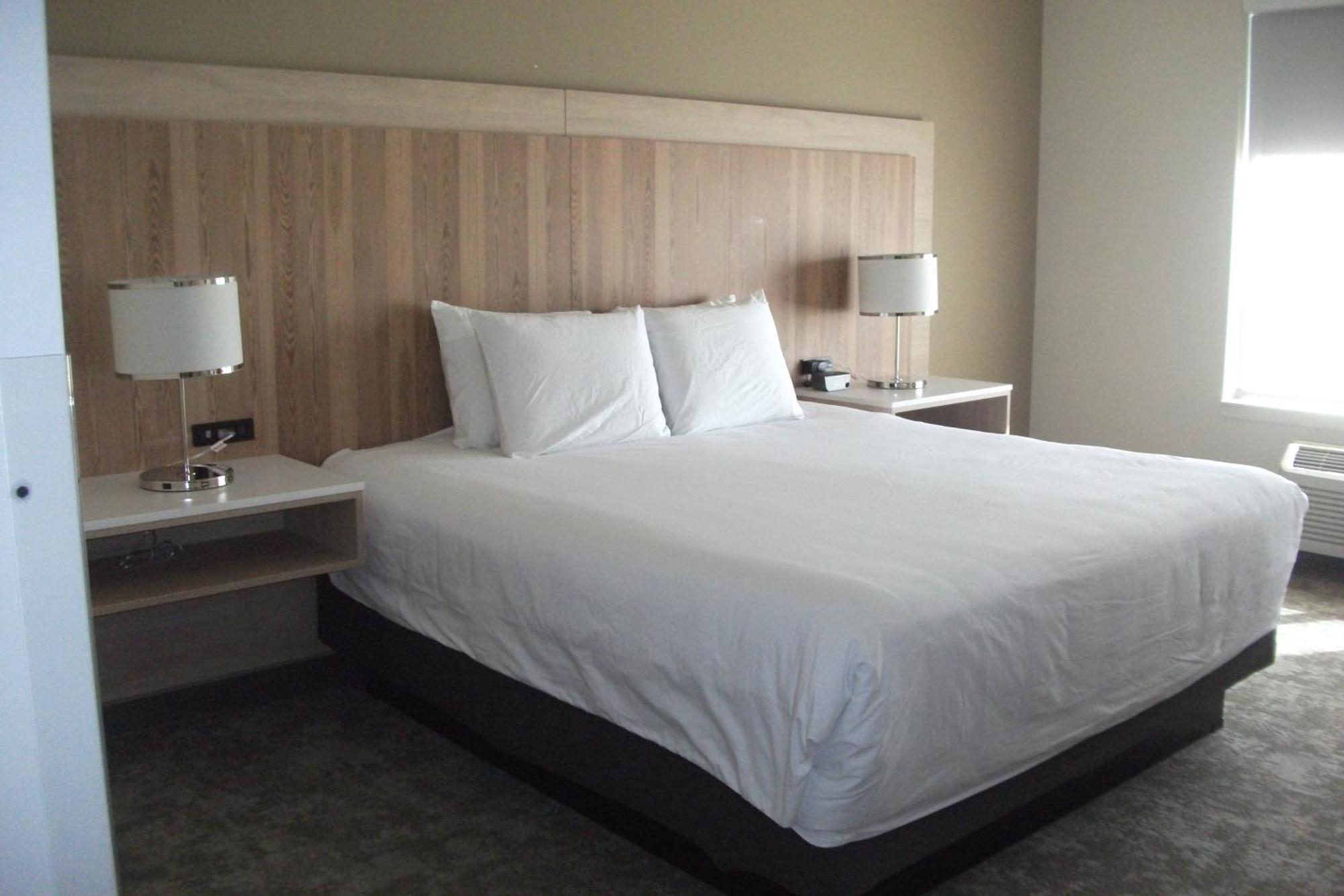Radisson Hotel Pendleton Airport Dış mekan fotoğraf