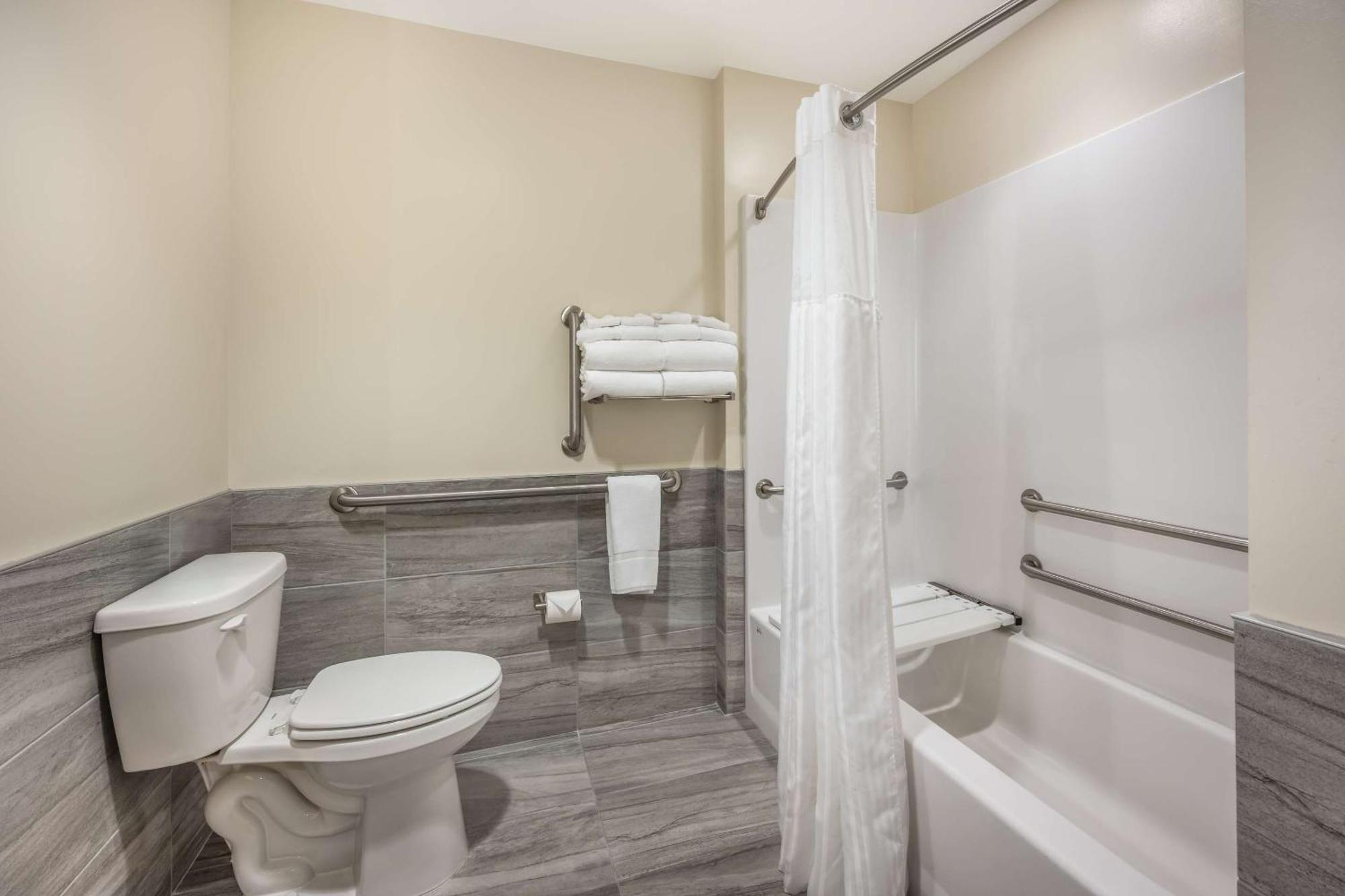 Radisson Hotel Pendleton Airport Dış mekan fotoğraf
