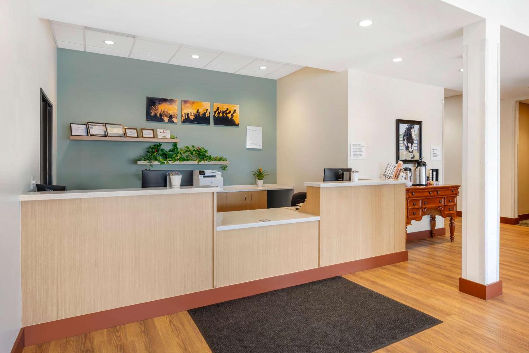Radisson Hotel Pendleton Airport Dış mekan fotoğraf